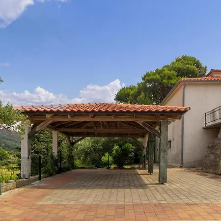 2 Bedroom Beautiful In * Banjol
